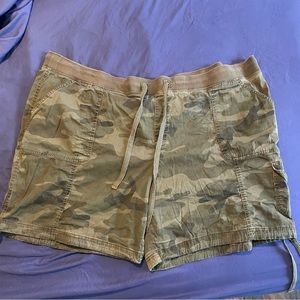 Cami/Army Fatigue shorts with drawstrings from Walmart, size 23/30 (4x)